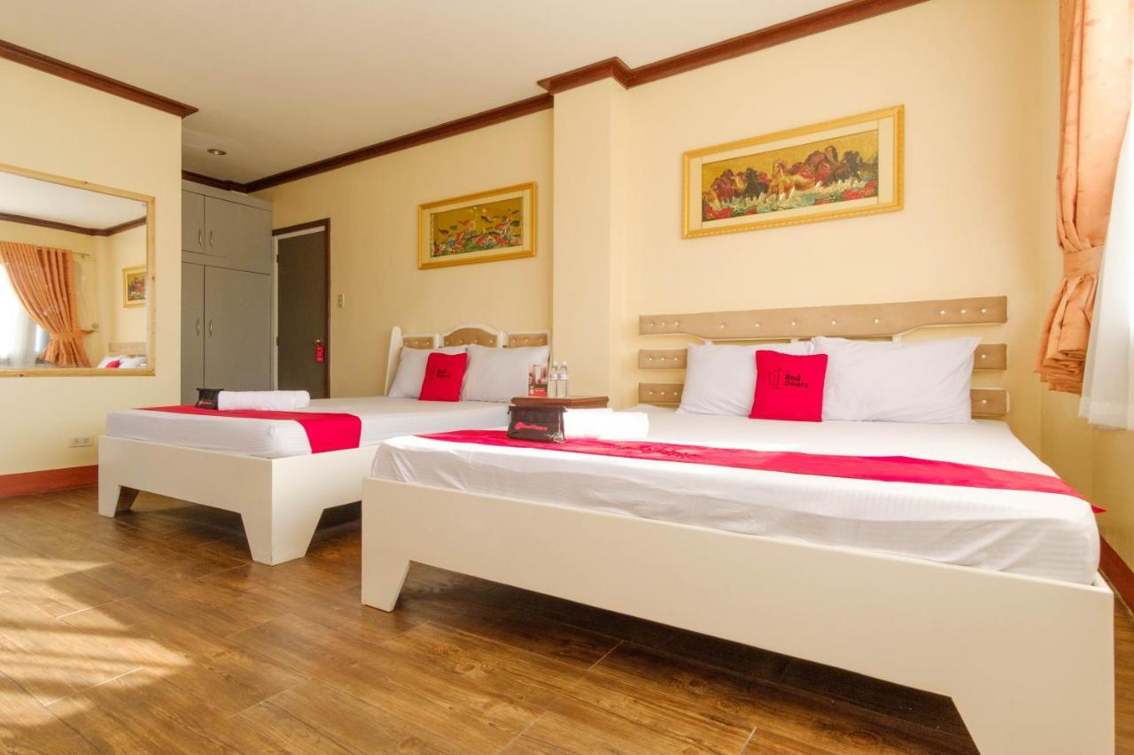 Reddoorz Plus @ Seaborne Hotel Subic Zambales Exterior photo